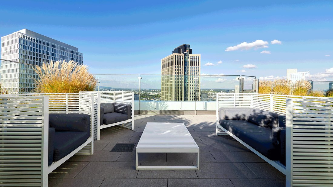 Elegant Penthouse With Wrap Around In Frankfurt Am Main, Hessen, Germany For Sale (12133603)