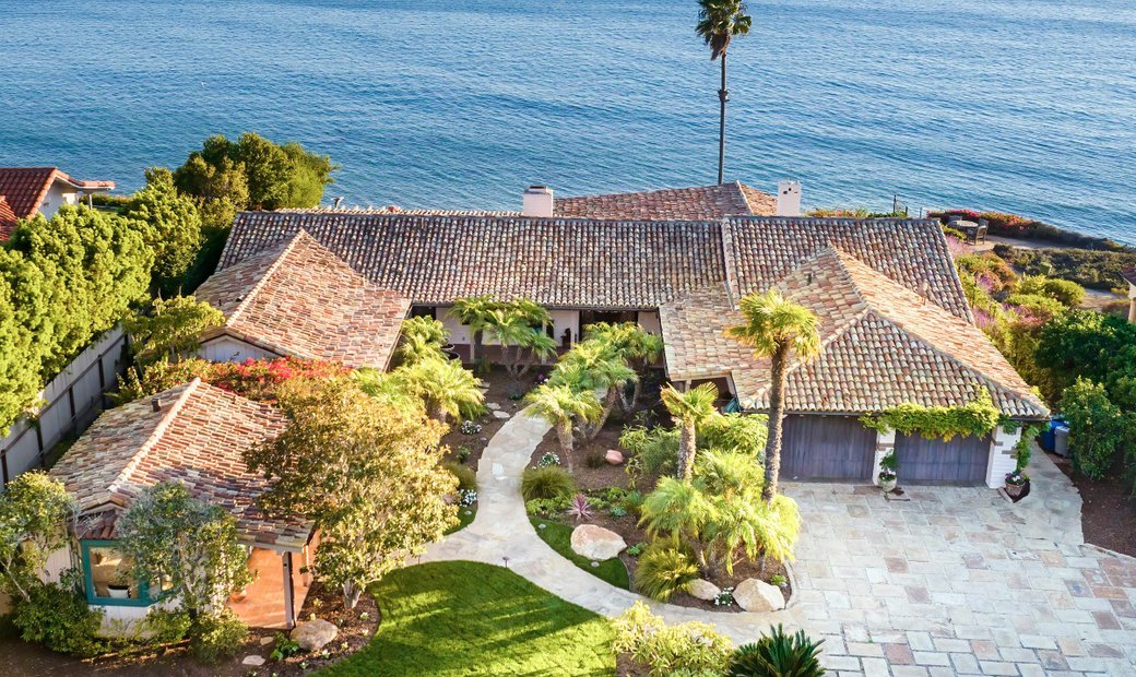 Oceanfront Sanctuary In Santa Barbara, California, United States For ...