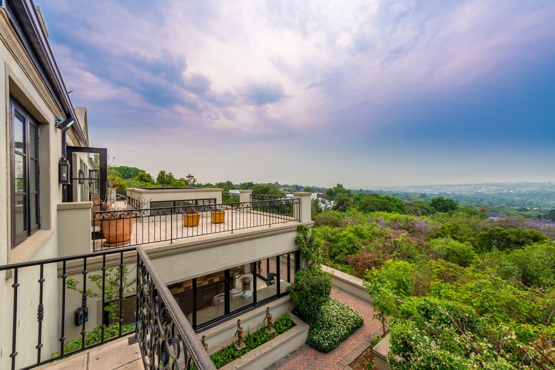 House in Sandton, Gauteng, South Africa 1 - 12318717