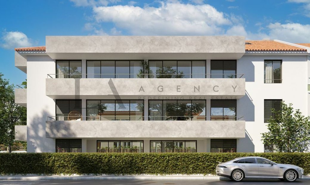 3 Bedroom In Carcavelos, Lisbon, Portugal For Sale (12320178)