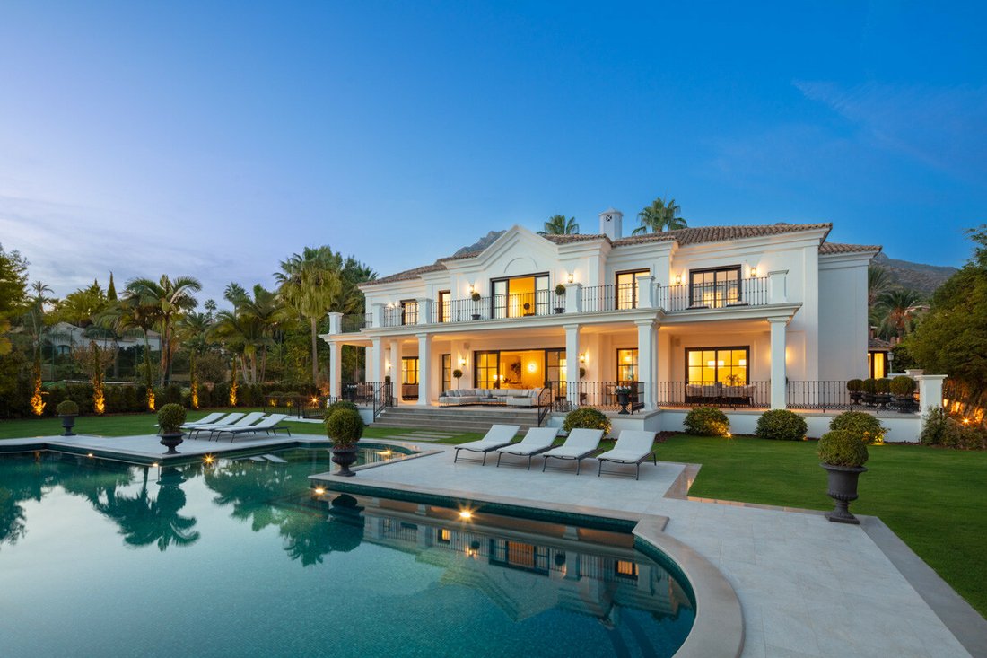 Villa in Marbella, Andalusia, Spain 1 - 12319984