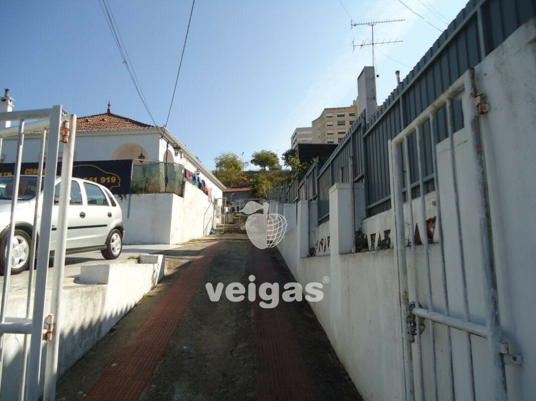 Moradia T6 Ou Superior Ramada In Odivelas, Lisbon, Portugal For Sale