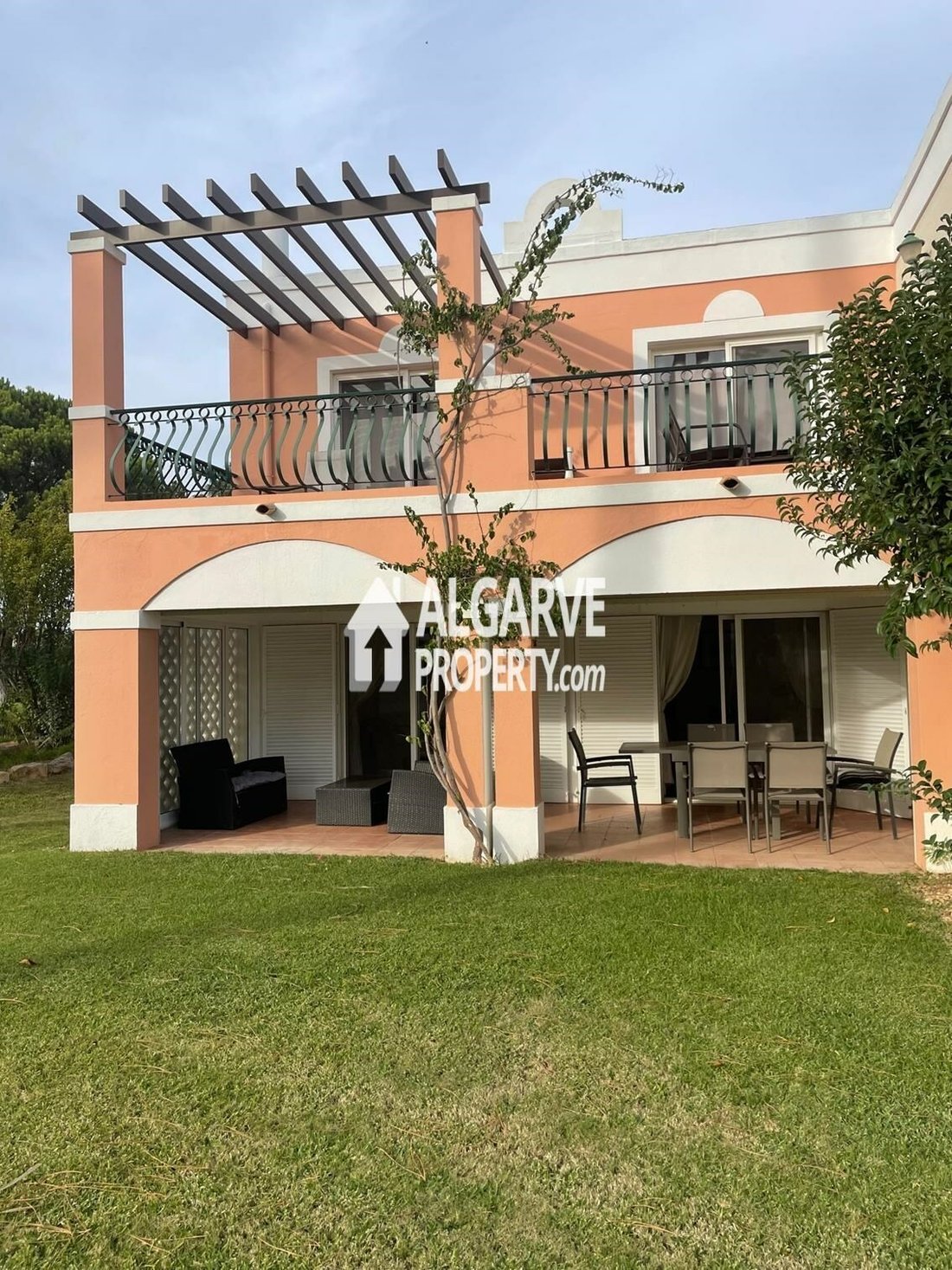 Quinta Do Lago 2 Bed Villa Near The Golf And In Almancil, Algarve