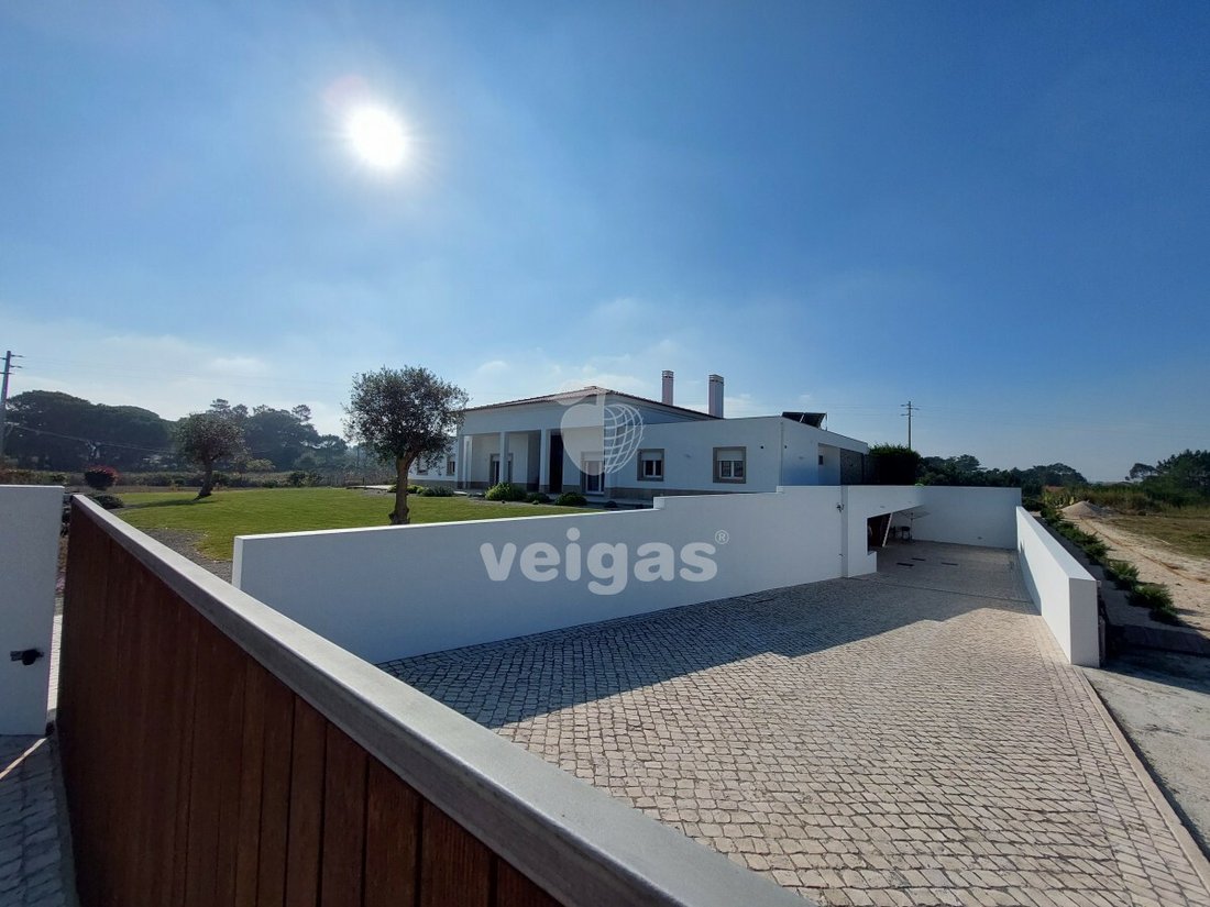 Moradia T6 Ou Superior Santa Maria, São In óbidos, Leiria District