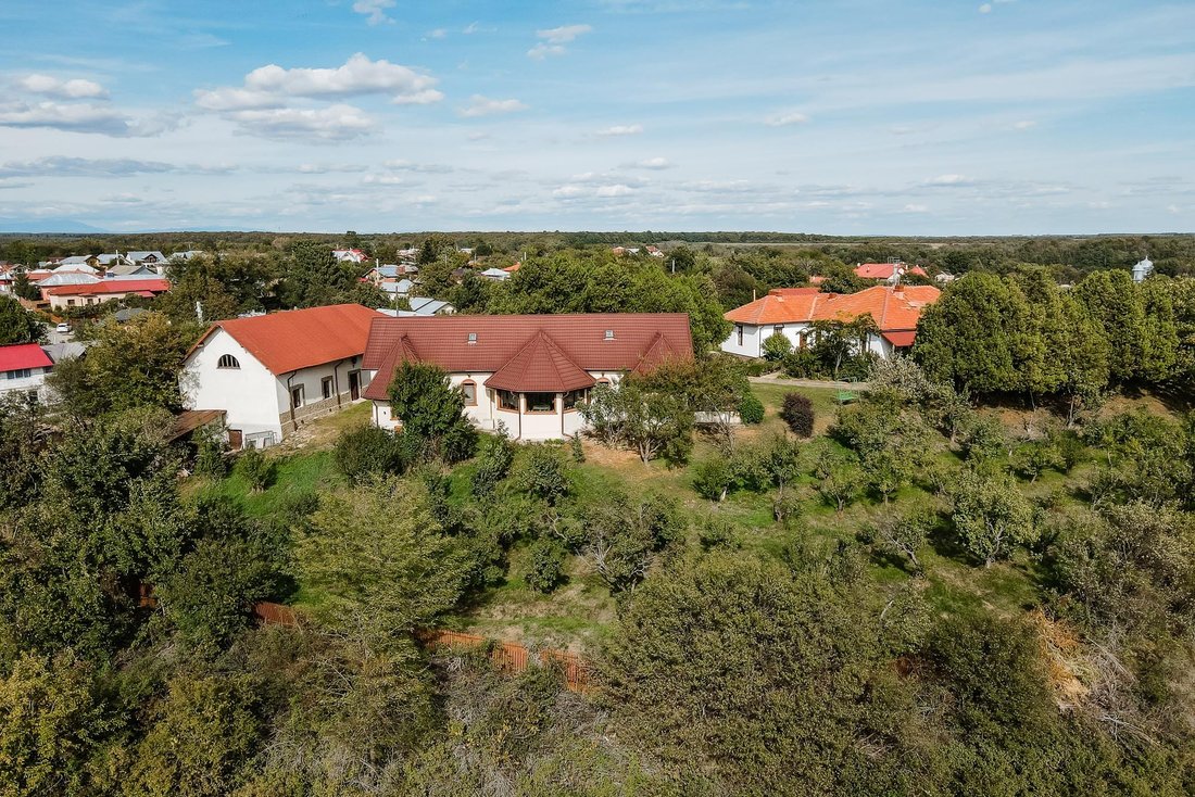 Kosca Mansion In Suceava, Suceava County, Romania For Sale (12322417)