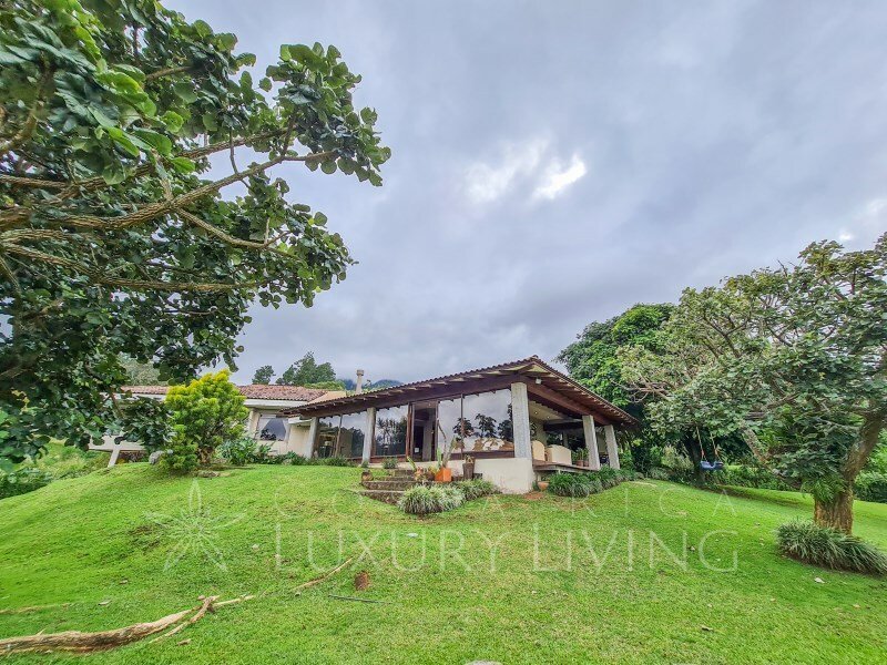 1409 Villa San Antonio House In In Escazu, San José Province, Costa