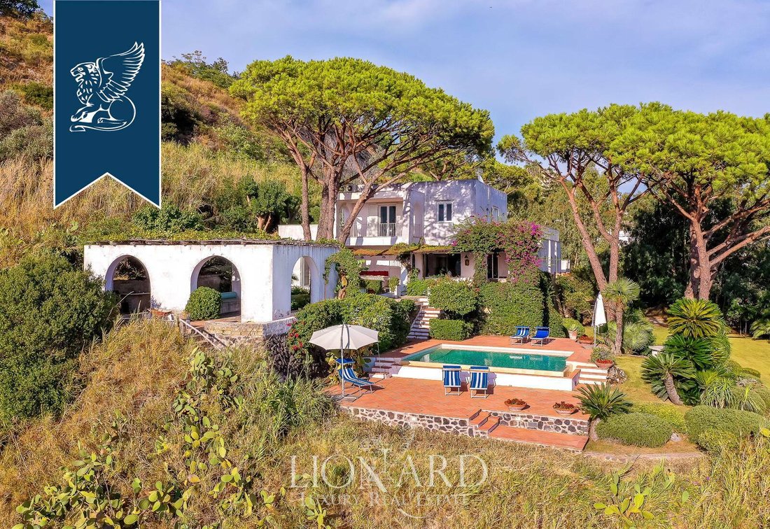 Luxurious Sea Facing Estate In Ischia In Barano D'ischia, Campania