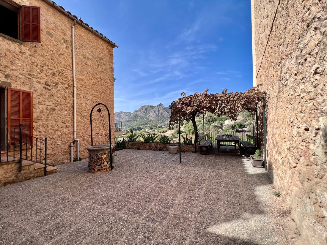 Townhouse in Bunyola, Balearic Islands, Spain 4 - 12319993