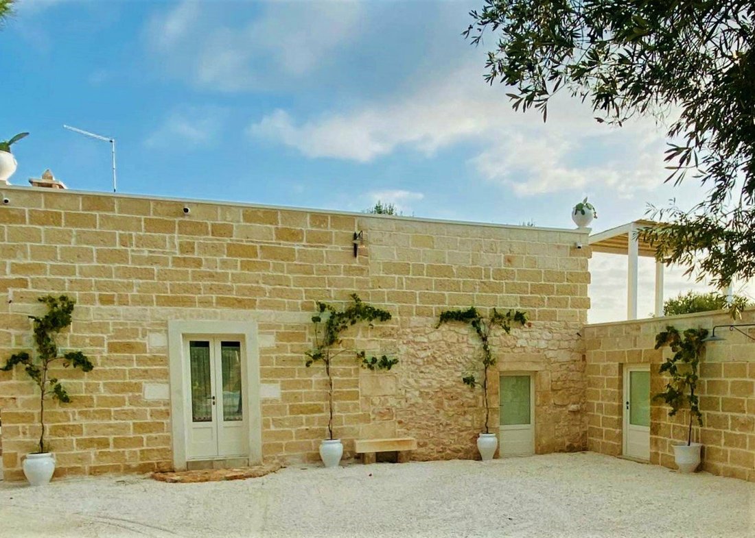 Traditional Stone Farmhouse With Annex And Olive In Carovigno, Apulia