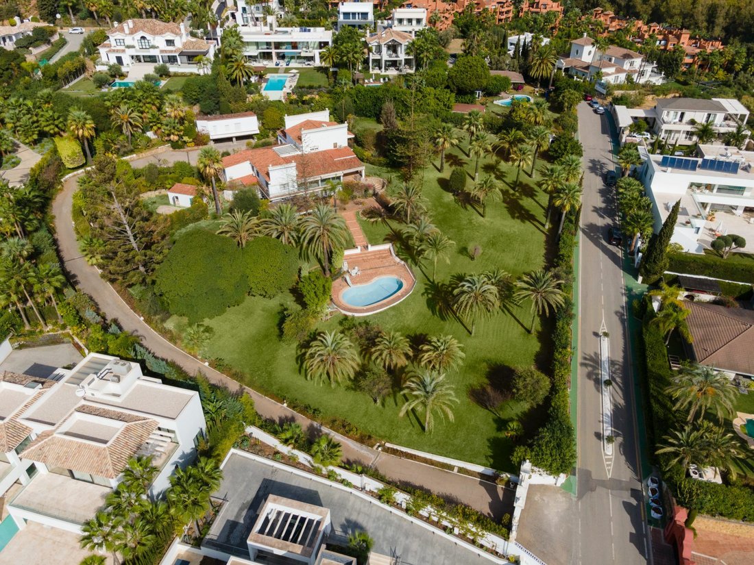 Villa in Puerto Banus, Marbella, Spain 4 - 12323603