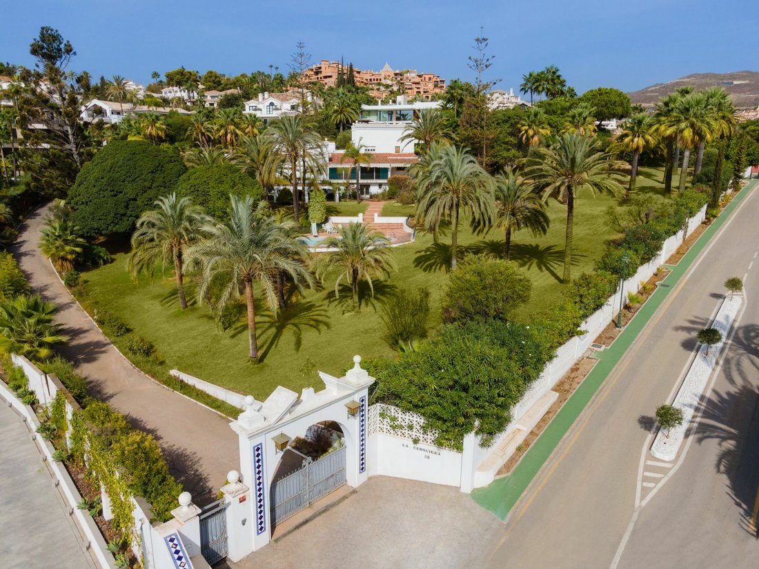 Villa in Puerto Banus, Marbella, Spain 2 - 12323603
