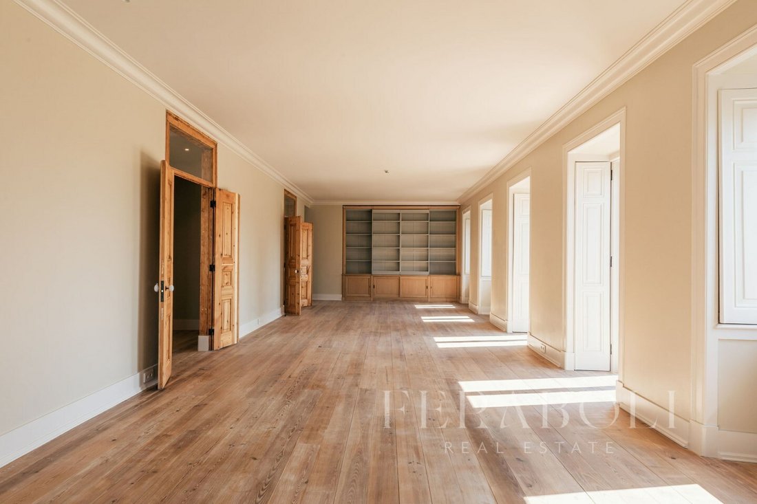 Apartment in Misericordia, Lisbon, Portugal 1 - 12324674
