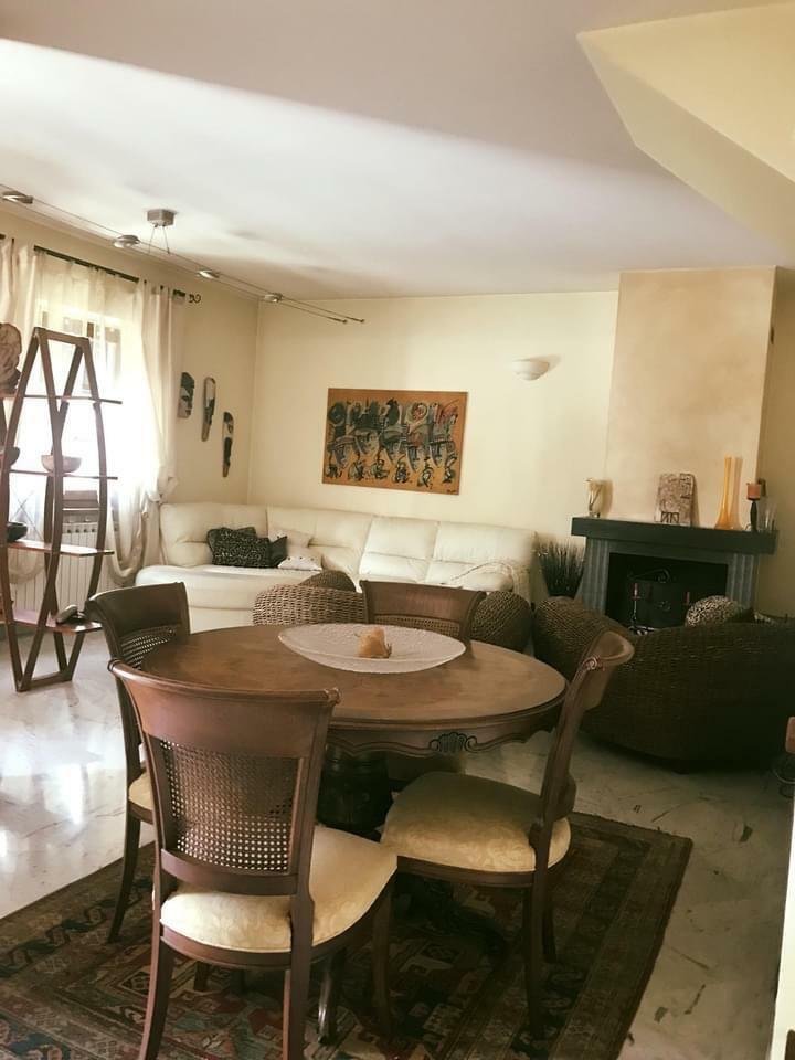 Villa in Avenza, Marina di Carrara, Tuscany 1 - 12323366