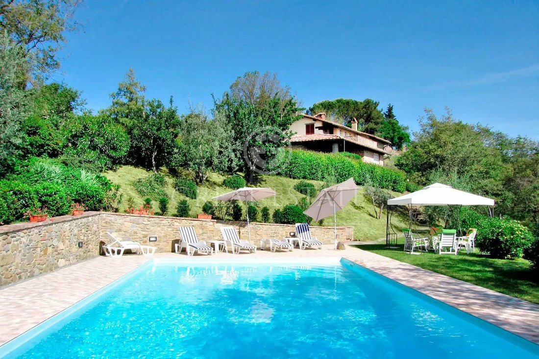 Estate in Monte San Savino, Tuscany, Italy 1 - 12324699