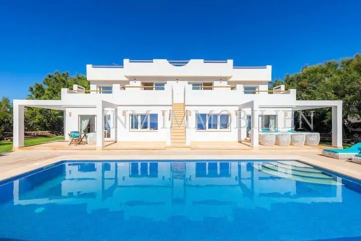 Villa in Portocolom, Felanitx, Balearic Islands 2 - 12328257