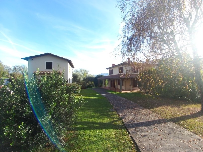 Villa in Barga, Tuscany, Italy 5 - 12327066