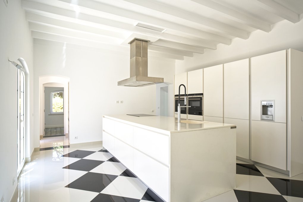 Villa in Santa Maria, Sao Pedro e Sobral da Lagoa, Leiria District, Portugal 4 - 12328592