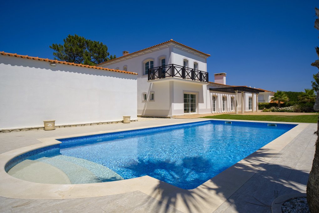 Villa in Santa Maria, Sao Pedro e Sobral da Lagoa, Leiria District, Portugal 2 - 12328592