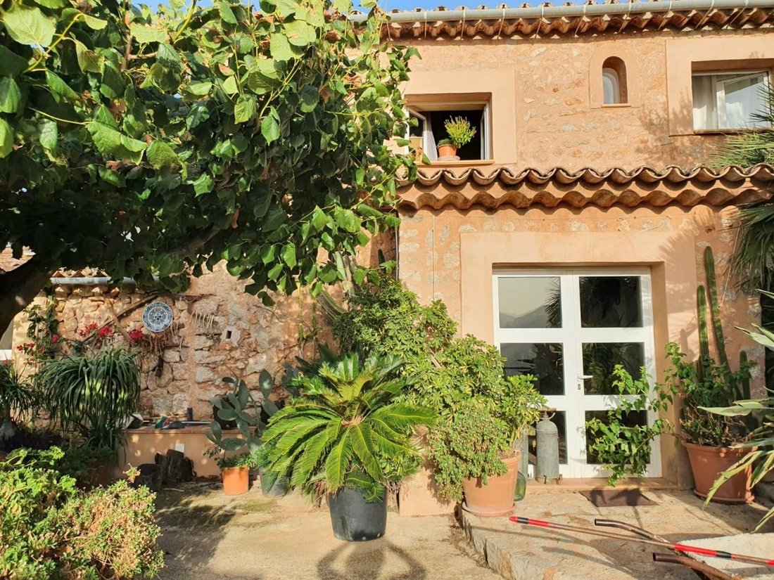 Fornalutx Country House In Fornalutx, Balearic Islands, Spain For Sale