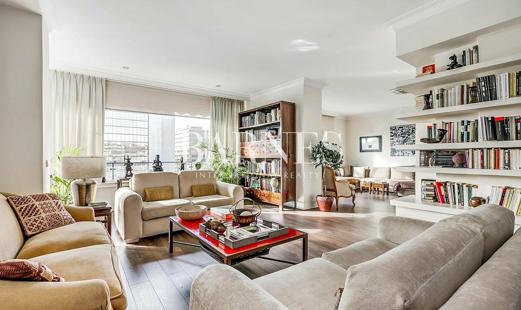 Madrid Nueva España Propiedad De En Madrid, Comunidad De Madrid, España