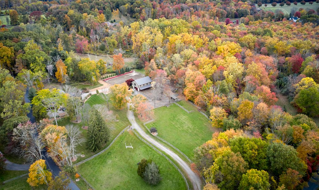 17 Fox Hill Road, Califon, Nj 07830 In Tewksbury, New Jersey, United