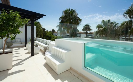 Apartment in Golden Mile, Andalusia, Spain 1