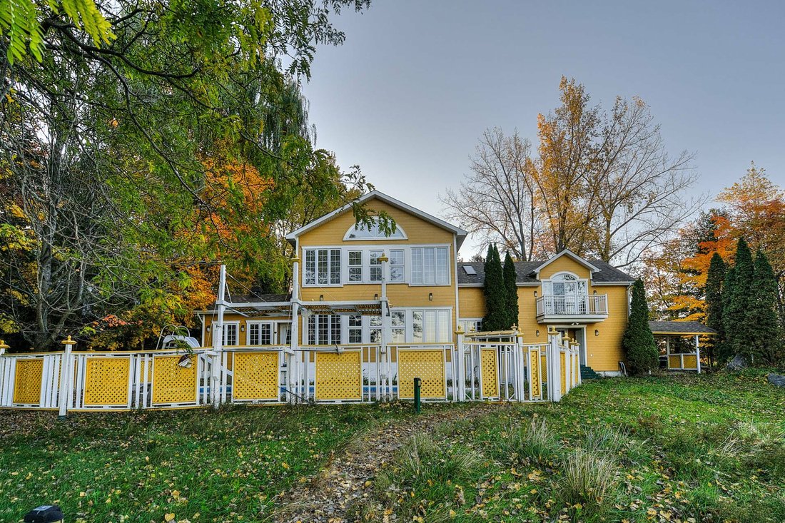 Varennes, Qc In Varennes, Quebec, Canada For Sale (12334348)