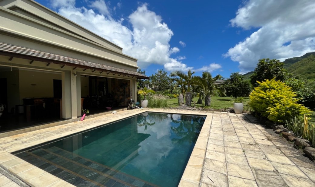 Irs Villa In The Heart Of In Black River, Rivière Noire District