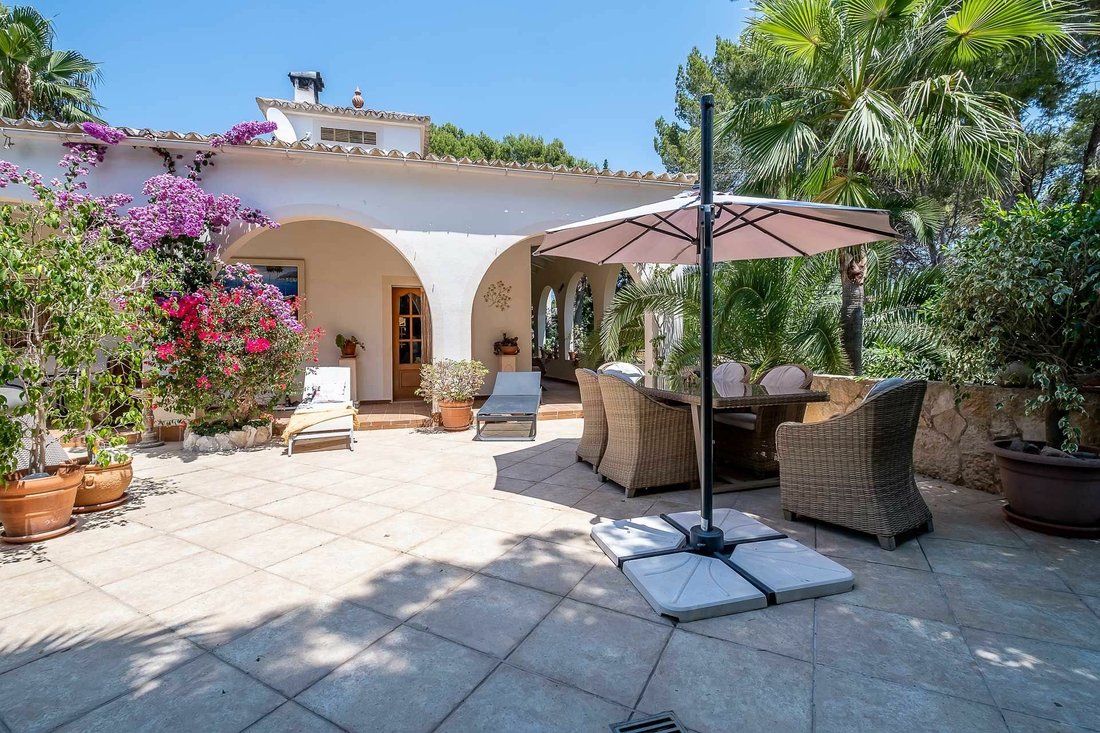 Calvià / Peguera Villa In Peguera, Balearic Islands, Spain For Sale