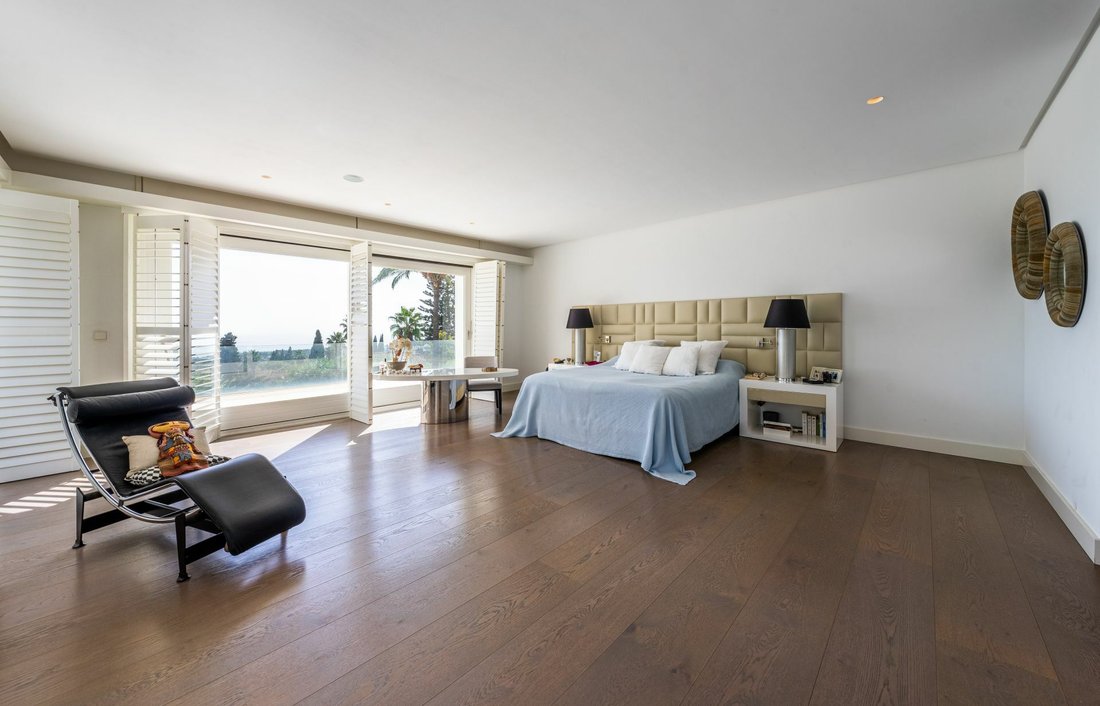 Villa in Sierra Blanca, Marbella, Spain 5 - 12337055