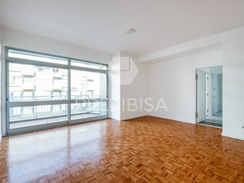 Apartment 4 Bedrooms Sale Porto In Porto, Porto District, Portugal For