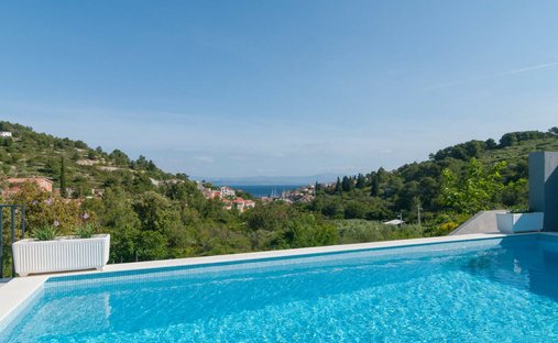 House in Grohote, Split-Dalmatia County, Croatia 1