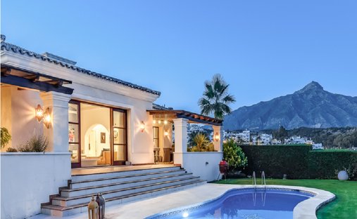 Villa in Nueva Andalucía, Marbella, Spanien 1