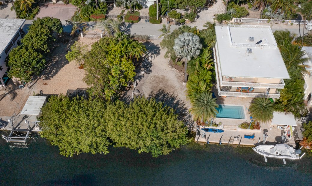 427 S Coconut Palm Blvd, Tavernier In Tavernier, Florida, United States