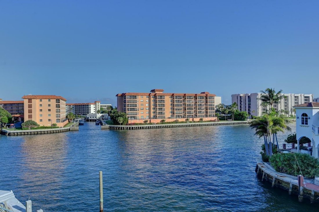 Ultimate In Luxury Waterfront Living In Boca Raton Florida United   1100xxs 