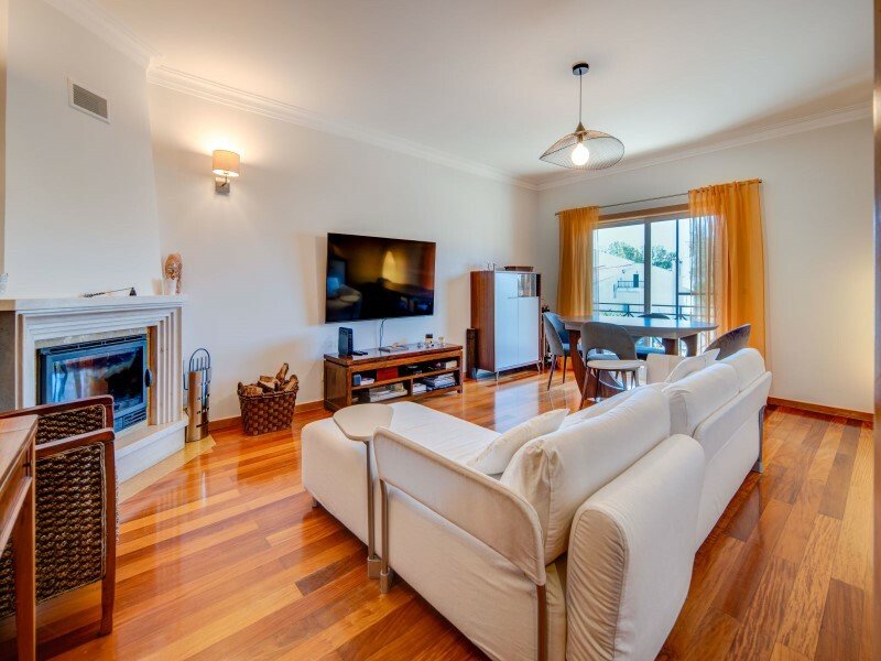 Excellent Apartment T4 (3 +1) Duplex In Estoril, Lisbon, Portugal For