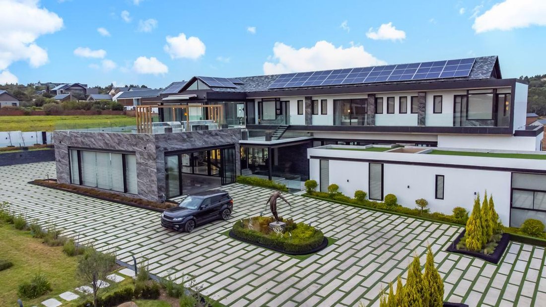 Award Winning Blue Hills Equestrian Estate In Midrand, Gauteng, South Africa For Sale (12334657)