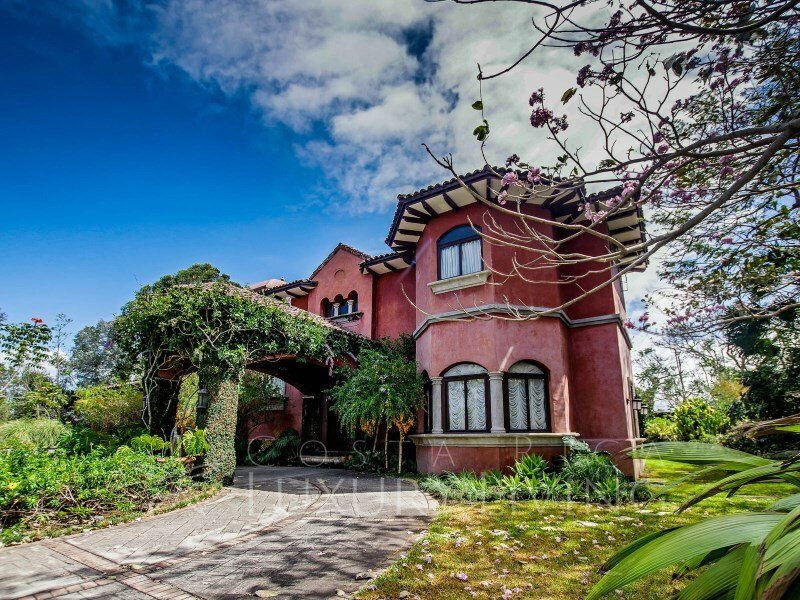 4567 House With Beautiful In Santo Domingo, Heredia Province, Costa