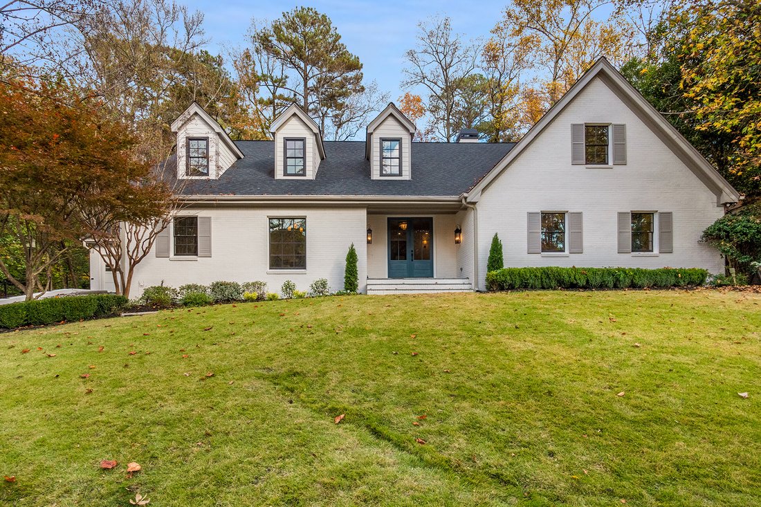 Casa Rara En Un Callejón Sin Salida En La En Atlanta, Estados Unidos En Venta (12340583)