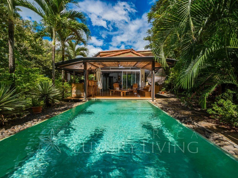 19935 Casa Isani, Tamarindo, In Santa Cruz, Guanacaste Province, Costa