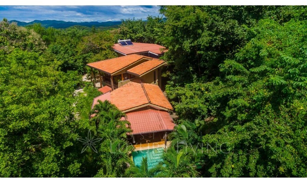 19935 Casa Isani, Tamarindo, In Santa Cruz, Guanacaste Province, Costa