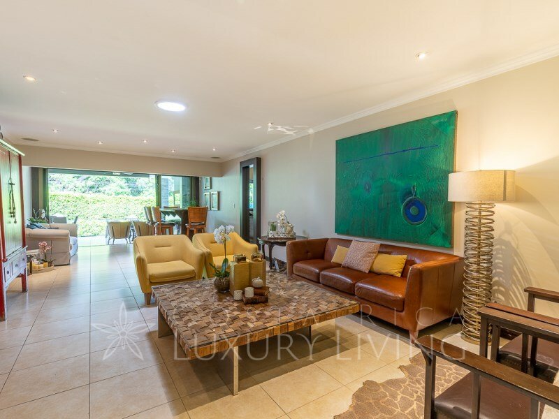 House in Santa Ana, San José Province, Costa Rica 1 - 12342851