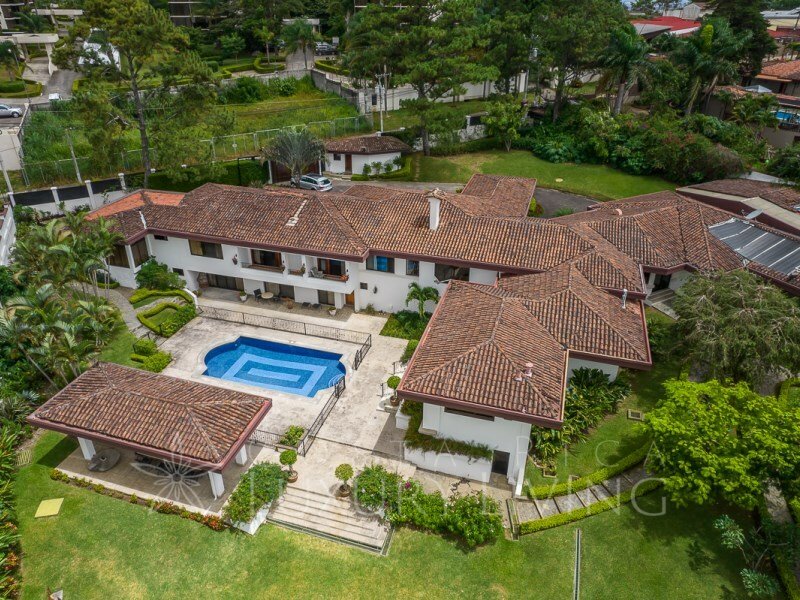 House in Escazu, San José Province, Costa Rica 1 - 12343064