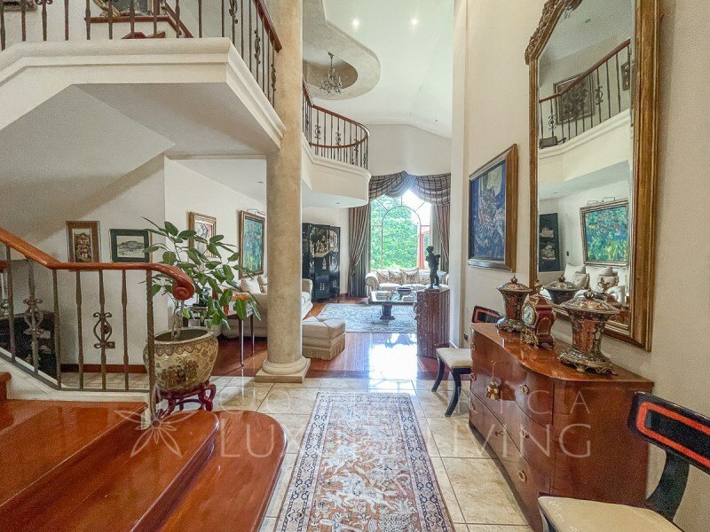 House in Escazu, San José Province, Costa Rica 3 - 12342907