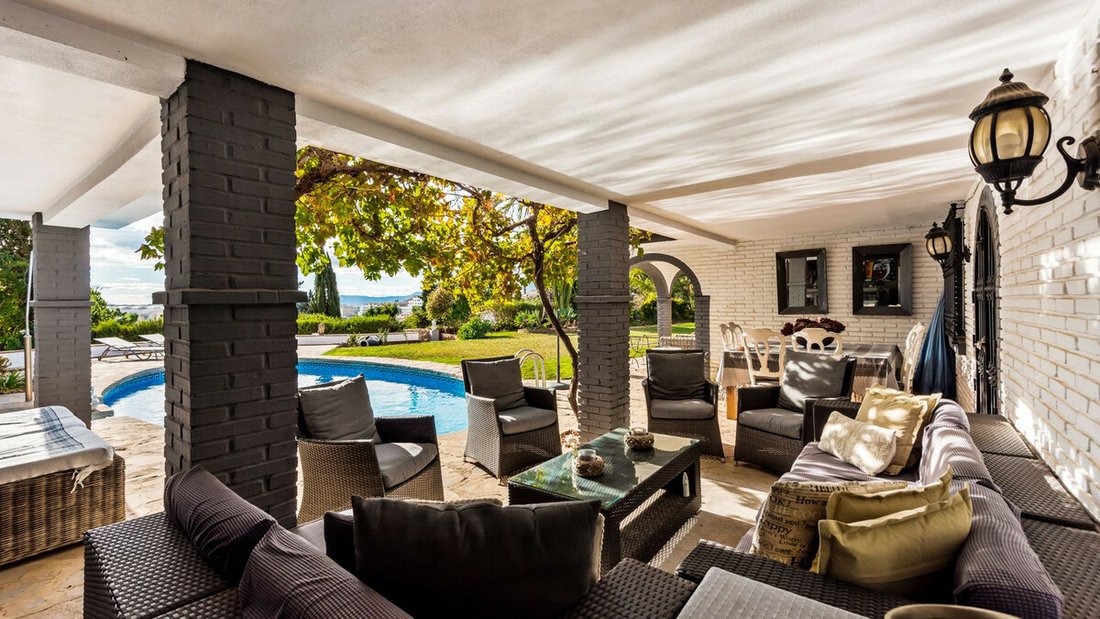 Exquisite Single Story Villa In La In La Capellania, Andalusia, Spain