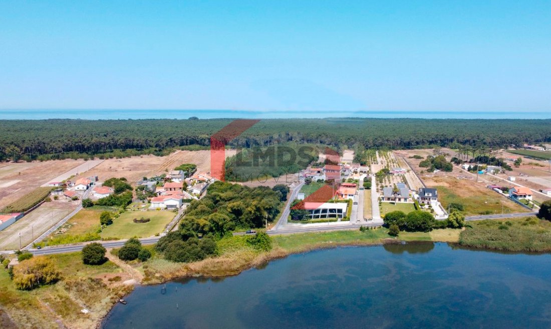 Ovar Town House In Aveiro, Aveiro District, Portugal For Sale (12345304)