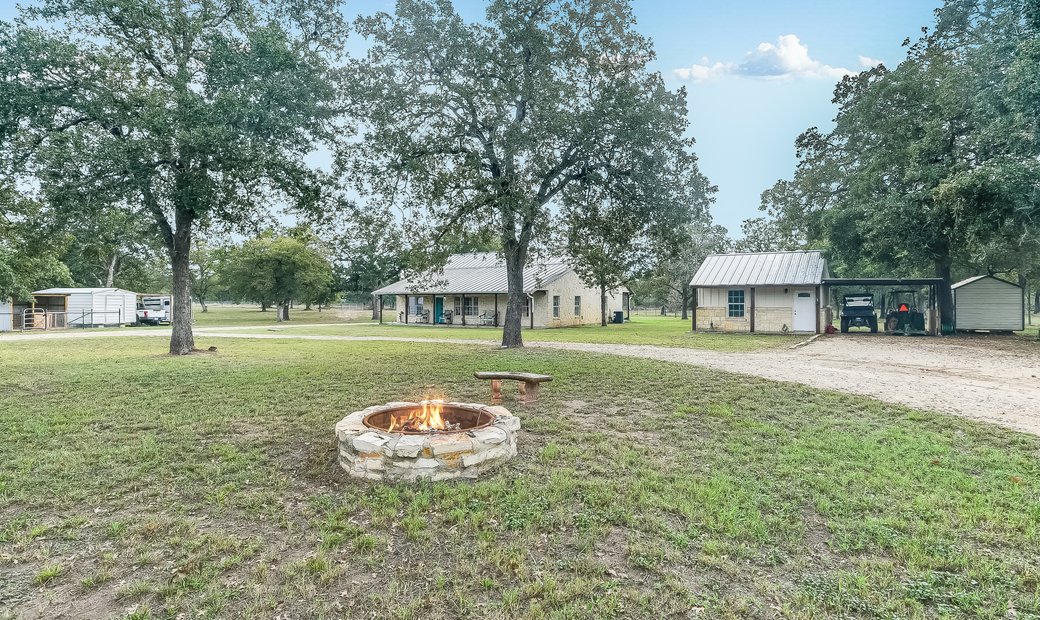 Peaceful Ranch Home On Acreage In Seguin, Texas, United States For Sale