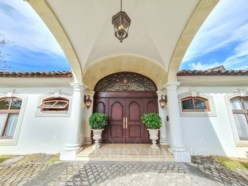 House in Santa Ana, San José Province, Costa Rica 5 - 12345586