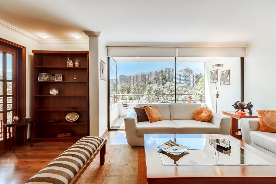 Apartment For Sale 5 B 3 B In Vitacura, Santiago Metropolitan Region