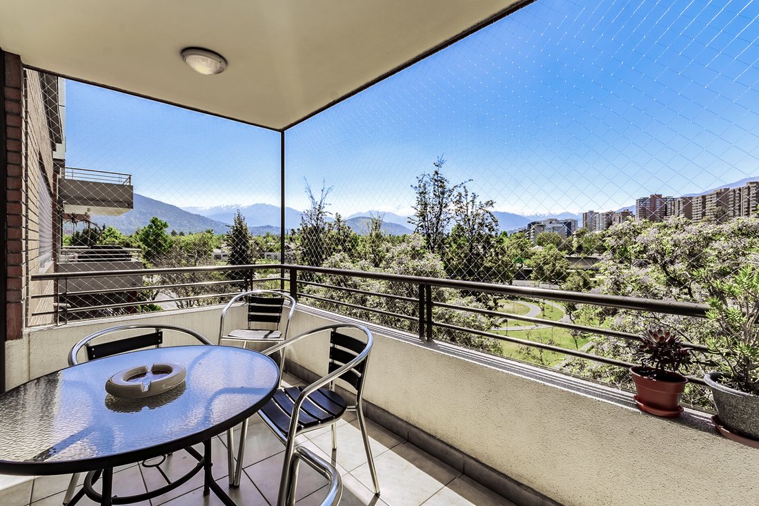 Apartment For Sale 5 B 3 B In Santiago, Santiago Metropolitan Region